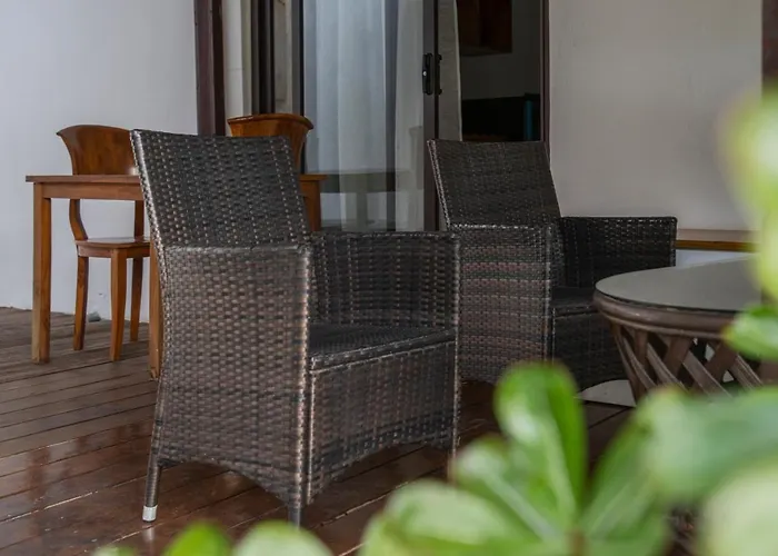 The Beach House 3* Beau Vallon (Mahe)