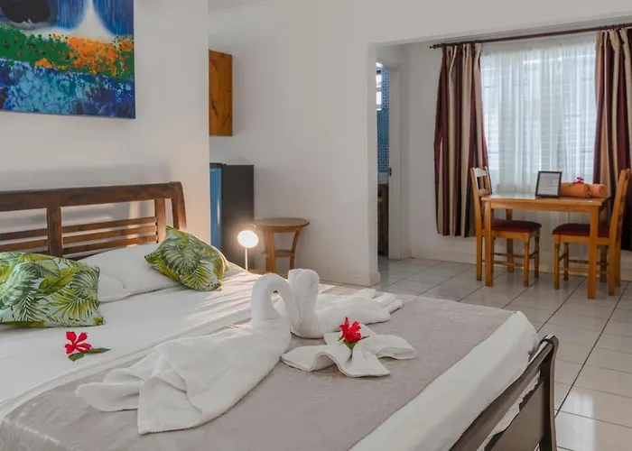 The Beach House 3* Beau Vallon (Mahe)